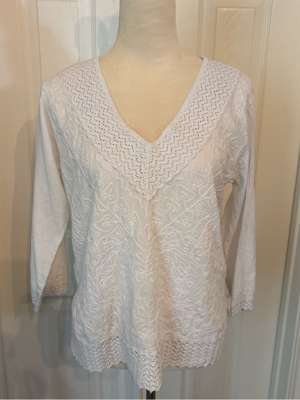 White Embroidered V-Neck Tunic Top Rustic Boho Feminine Embroidered